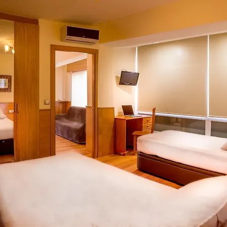 Bahia De Rivela - Apartamento A La Orilla Del Rio En Apartamento *